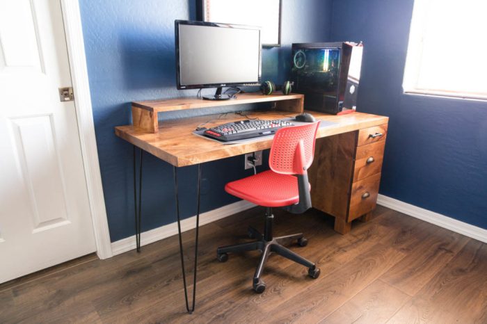 Computer desk diy